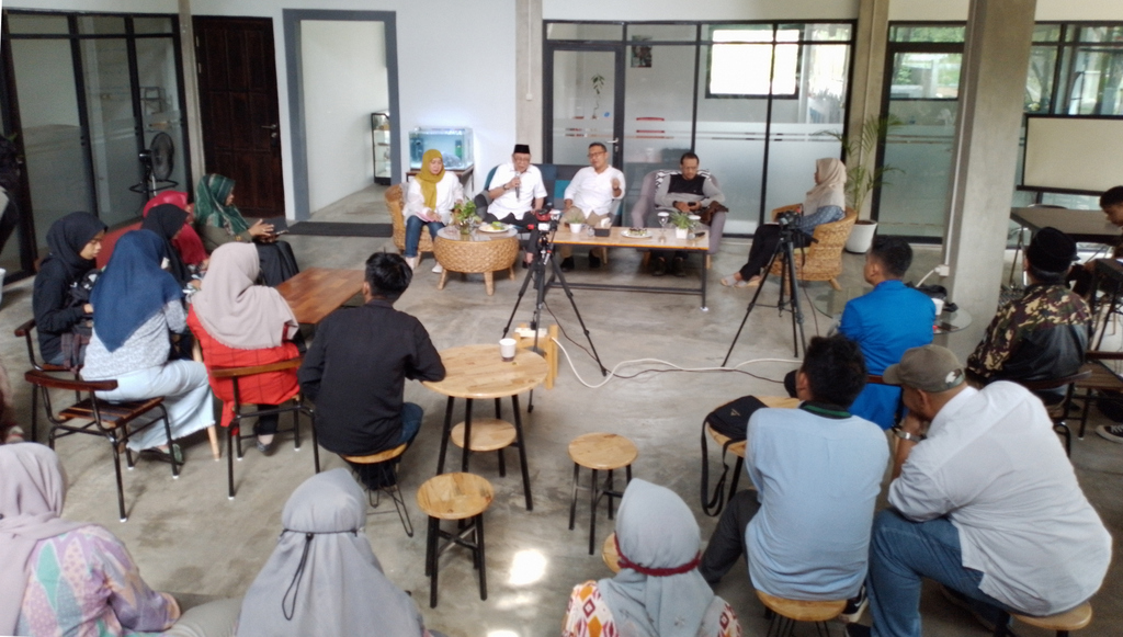Diskusi dan Halal Bi Halal BUMI (Bincang untuk Masyarakat Indonesia) oleh Gemawan
